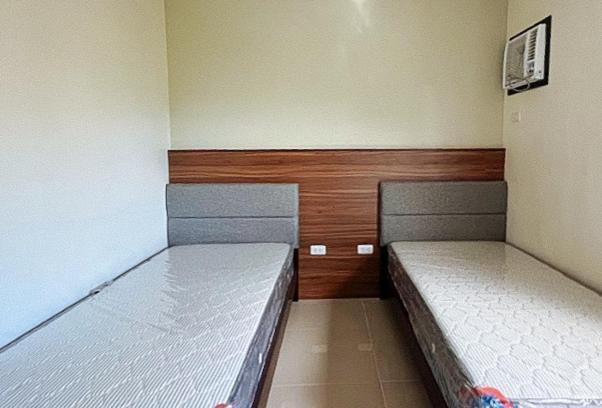 Reddoorz @ Leoncia Apartelle Mandawe Exterior photo